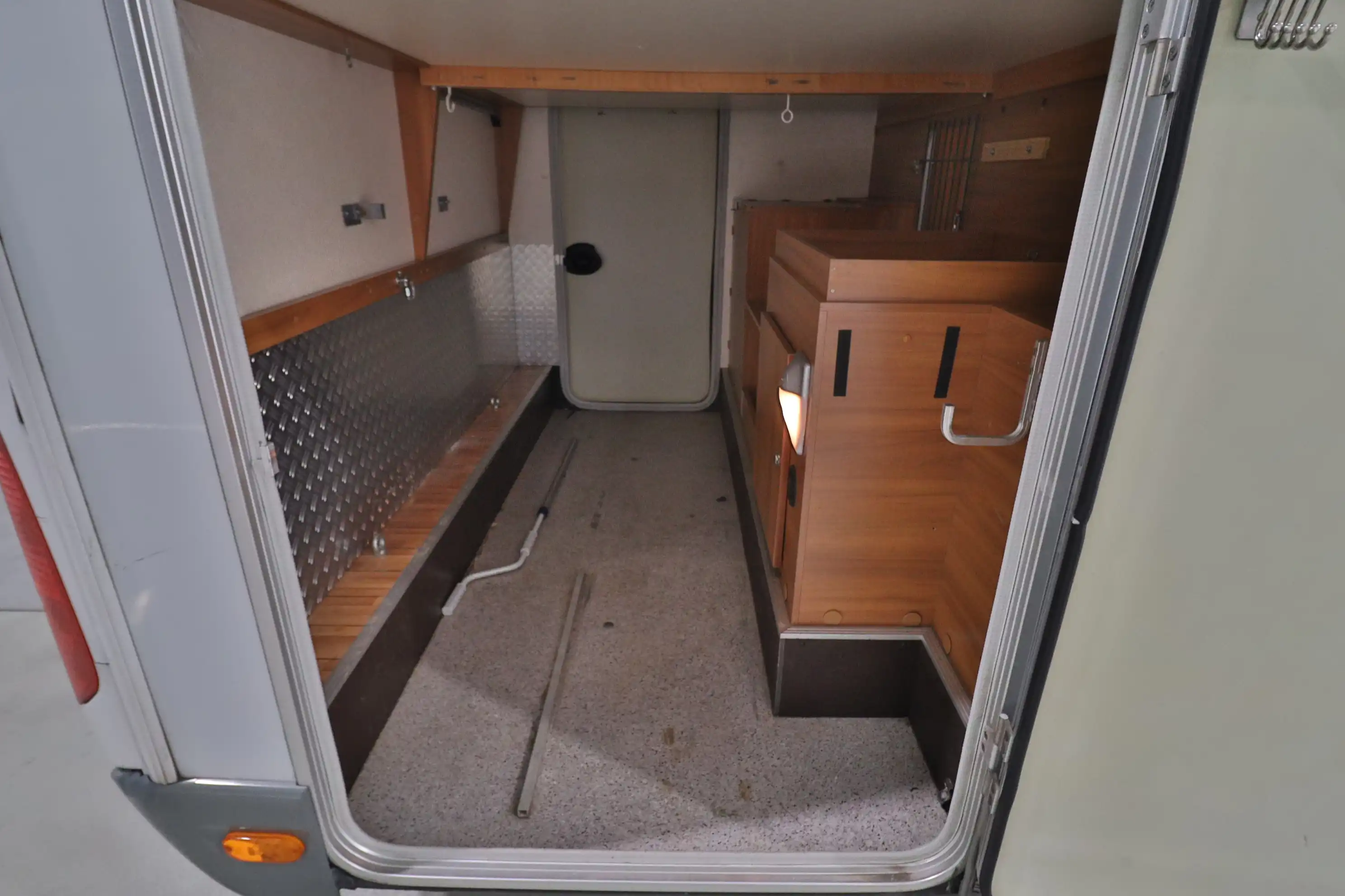 KNAUS Sky Wave 650 MG - Ansicht 5